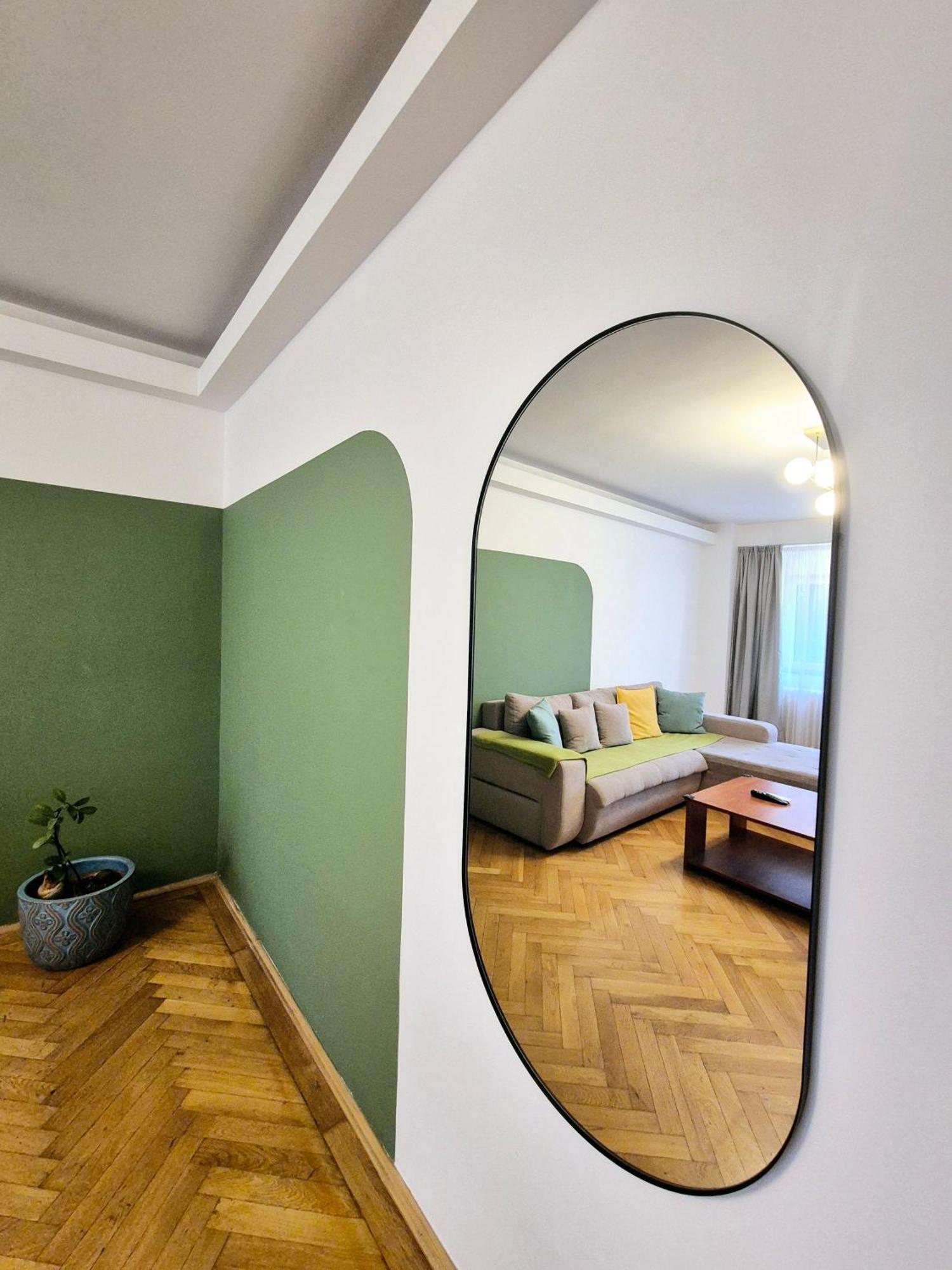 Tranquil Unirii Residence - Elegant & Spacious Living With Parking Steps From Parliament Бухарест Екстер'єр фото