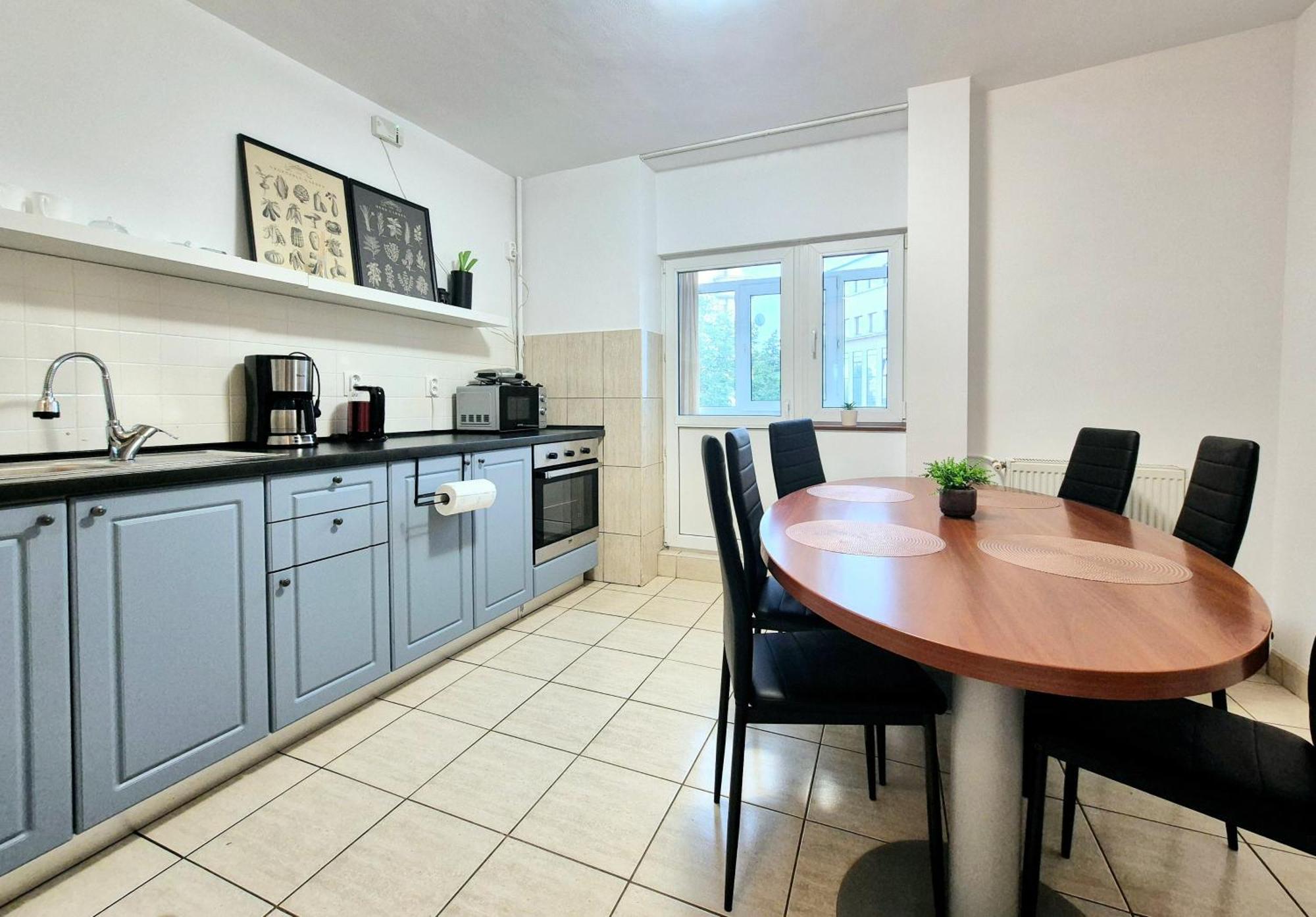 Tranquil Unirii Residence - Elegant & Spacious Living With Parking Steps From Parliament Бухарест Екстер'єр фото