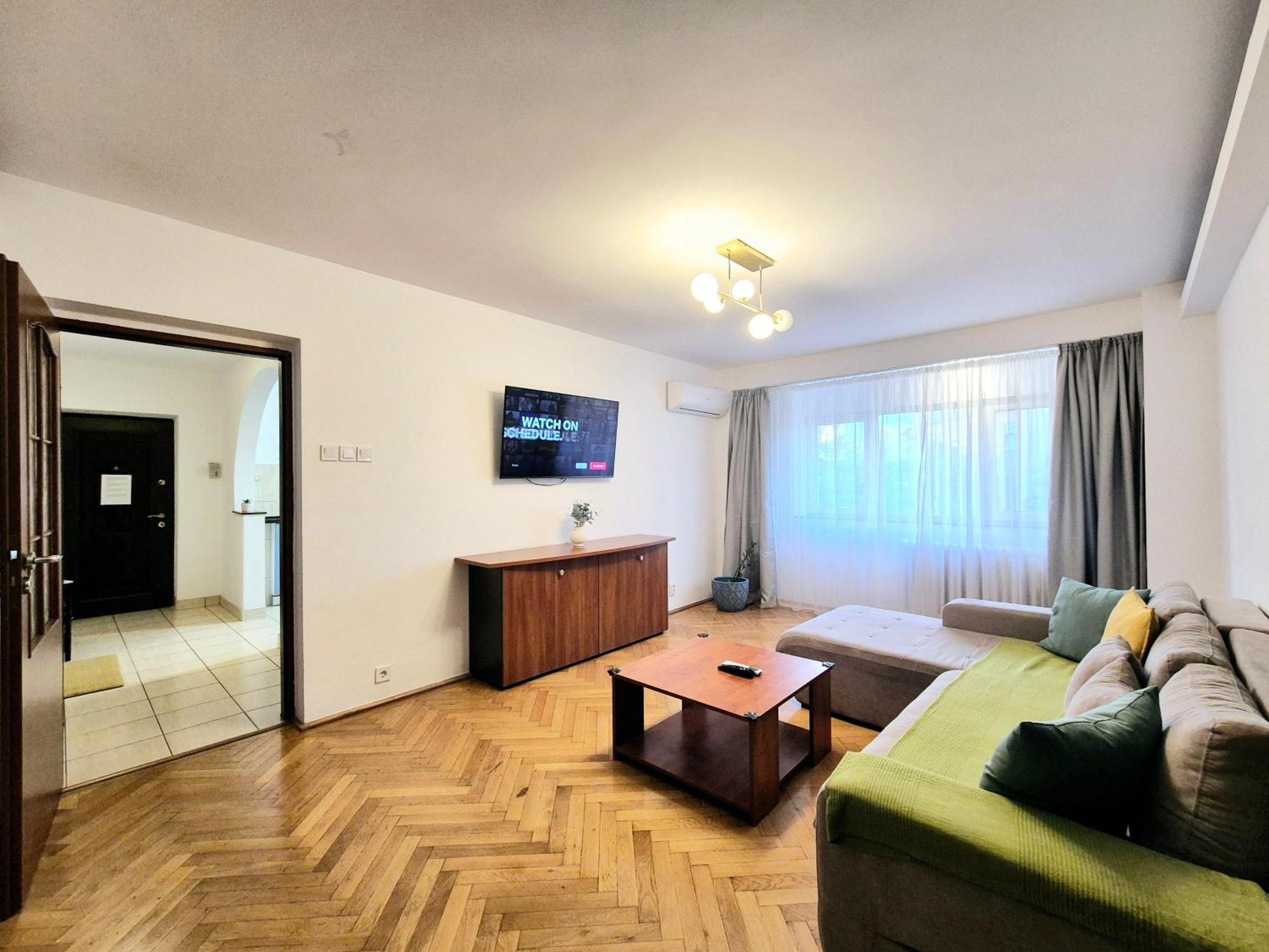 Tranquil Unirii Residence - Elegant & Spacious Living With Parking Steps From Parliament Бухарест Екстер'єр фото